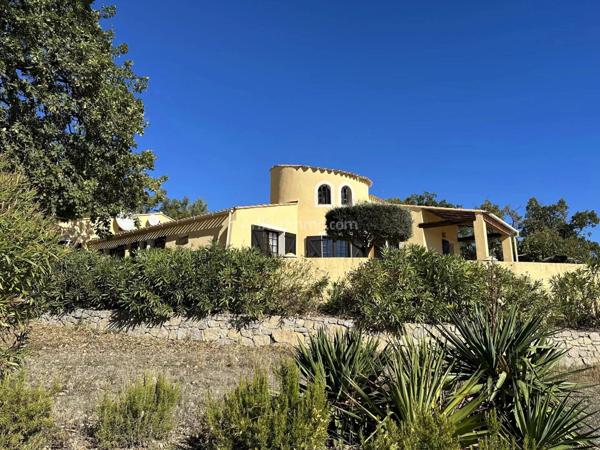 Vente Villa 6 pièces 221 m2 à Figanières