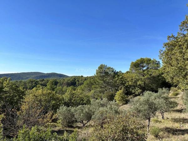 Vente Villa 6 pièces 221 m2 à Figanières