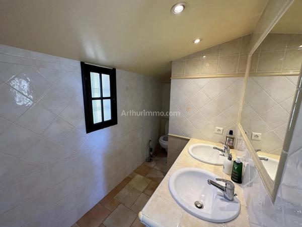 Vente Villa 6 pièces 221 m2 à Figanières