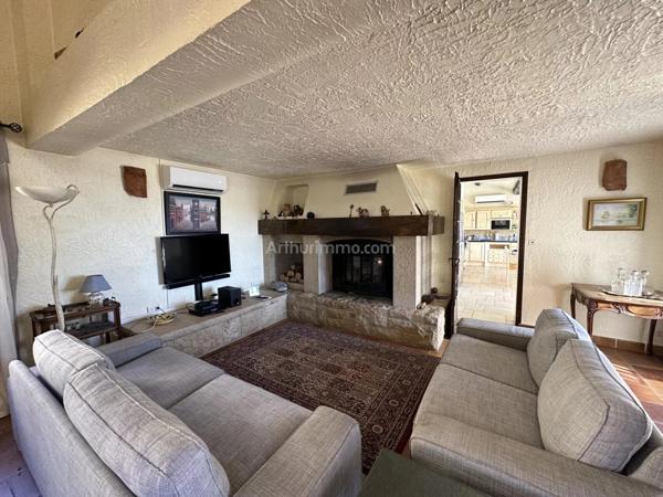 Vente Villa 6 pièces 221 m2 à Figanières