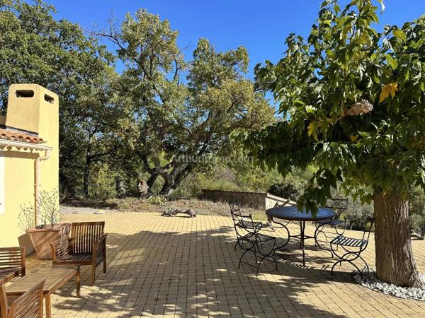 Vente Villa 6 pièces 221 m2 à Figanières