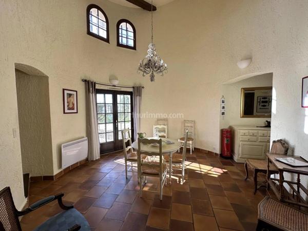 Vente Villa 6 pièces 221 m2 à Figanières