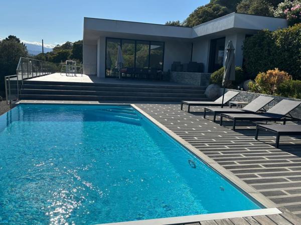 Maison 8 pièces - 167 m²