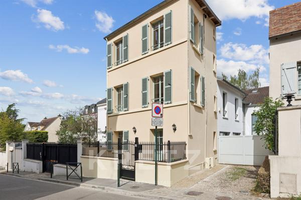 Maison entièrement rénovée à deux pas du Parc de Saint-Cloud