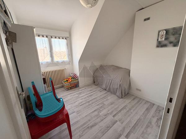 A VENDRE ERGUE-GABERIC LE ROUILLEN Maison vie de plain pied 4 chambres 112.88 m22