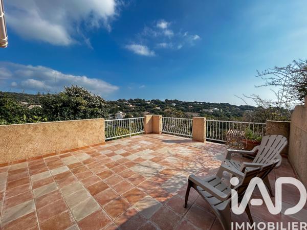 Maison à vendre 5 pièces 102 m² Sainte-Maxime