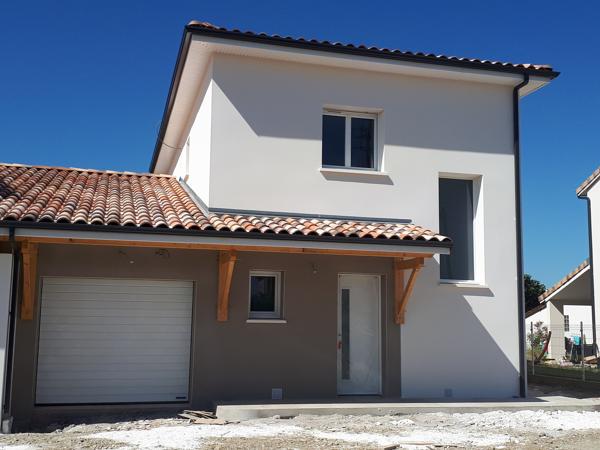 31600 SEYSSES: Loue maison T4