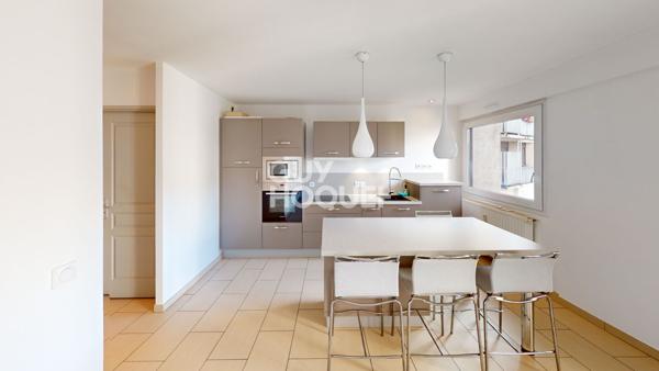 Appartement 2 pièces à louer au centre-ville d'Albertville