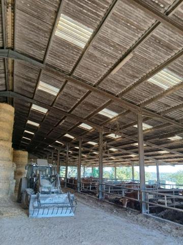 Batiment agricole et 43 hectares de terres agricoles