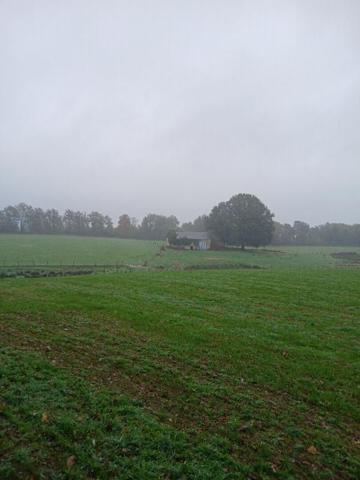 Batiment agricole et 43 hectares de terres agricoles
