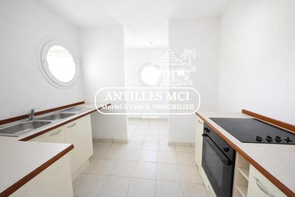 T4 vue mer, grande terrasse et garage