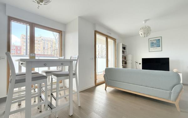 Appartement à vendre    2 pièces • 41,05 m2 Vanves