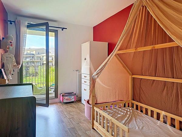 Appartement de2024 à Mantes La Ville Gare, F4 avec terrasse et parking