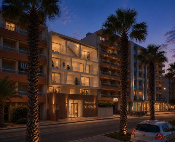Canet-en-Roussillon – Rooftop d’exception en première ligne avec vue mer, piscine privée et 160 m² de rooftop