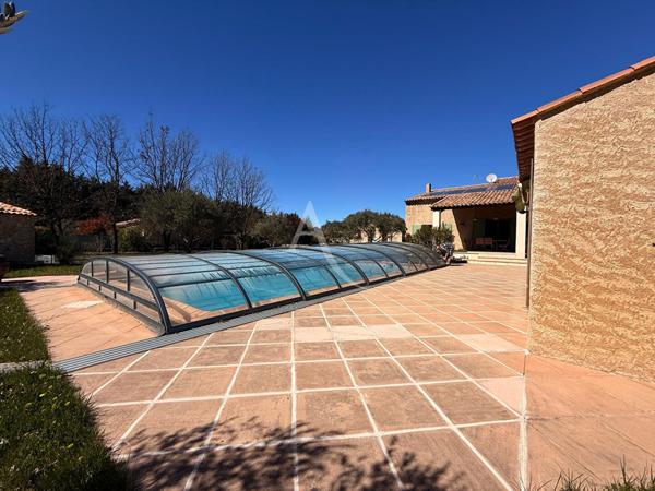 PROPRIETE DE 220M2 AVEC PISCINE SUR 3388M2 DE TERRAIN DEPENDANCE GARAGE ATELIER