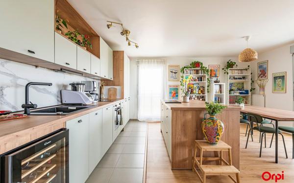 Appartement à vendre    4 pièces • 81 m2 Reims