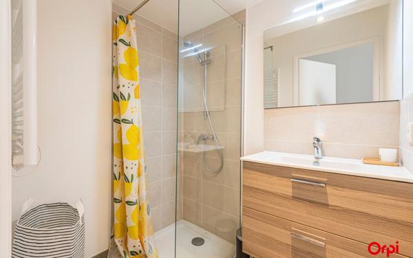 Appartement à vendre    4 pièces • 81 m2 Reims