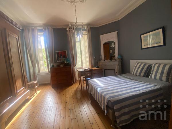 Maison Niort 7 pièces -142 m2