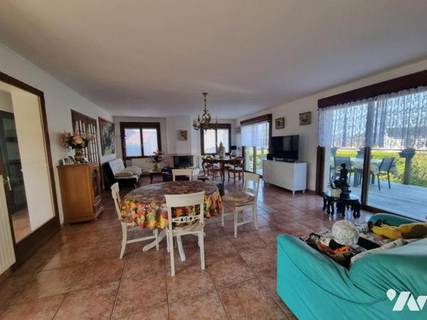 Maison individuelle avec sous-sol et deuxième habitation 