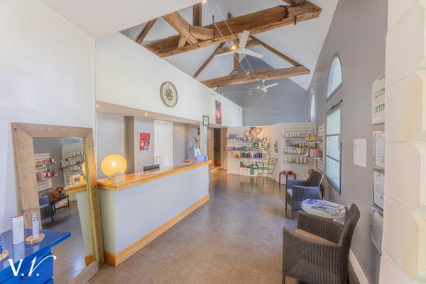Maison à vendre 840 000 € Loches 15 p 900 m² DPE