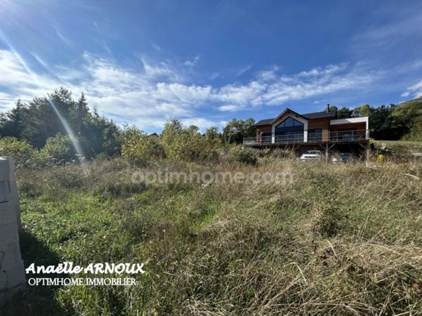 Terrain constructible avec permis purgé + projet de chalet