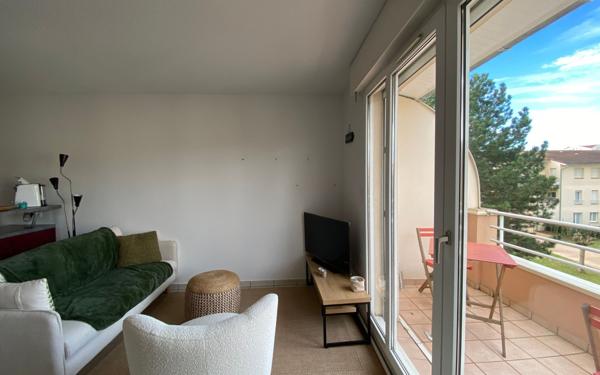 Appartement à louer    2 pièces •  Blagnac