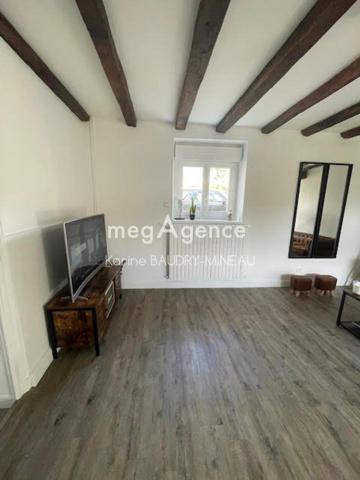 Maison à LA PUYE, 86260 - 6 pièces 93m²