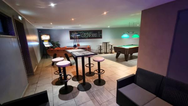 À saisir Bar d'ambiance à l'année, en emplacement N°1 sur l’Île d’Oléron (17)