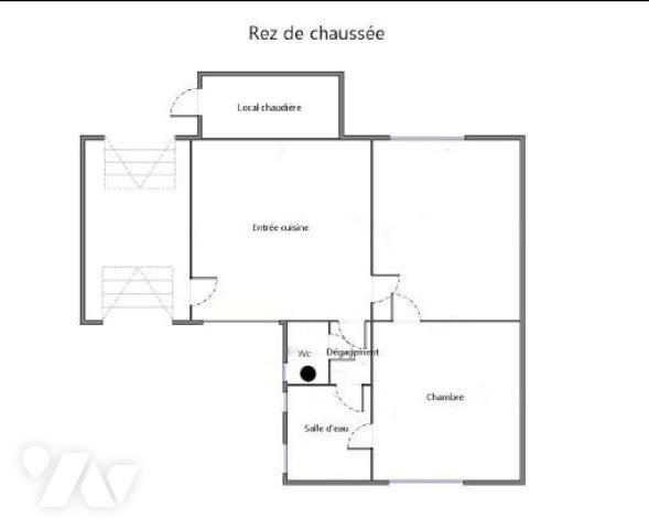 Maison de bourg de 60m² de plain pied rénovée avec garage et dépendances sur MARESCHE