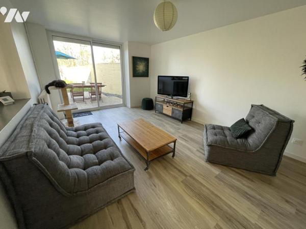 Maison de bourg de 60m² de plain pied rénovée avec garage et dépendances sur MARESCHE