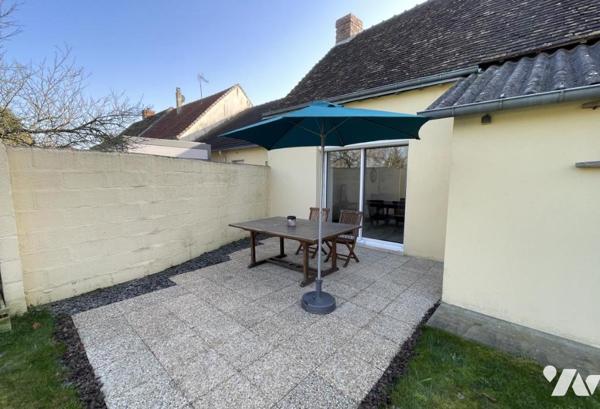 Maison de bourg de 60m² de plain pied rénovée avec garage et dépendances sur MARESCHE