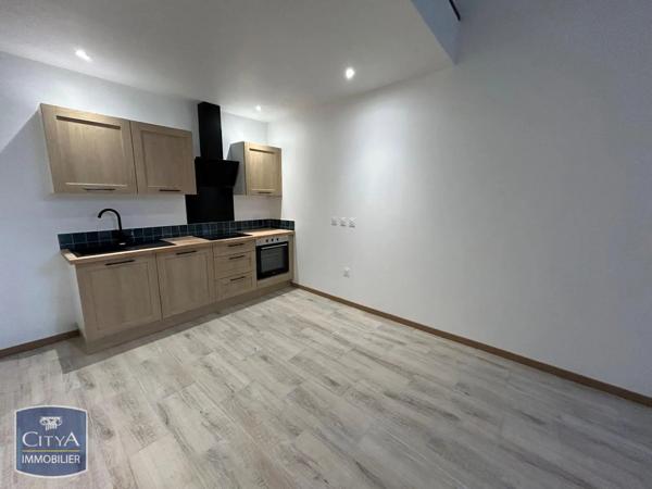 Maison à louer 3 pièces 57.18m² Malauzat (63200)