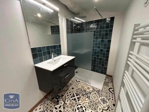 Maison à louer 3 pièces 57.18m² Malauzat (63200)