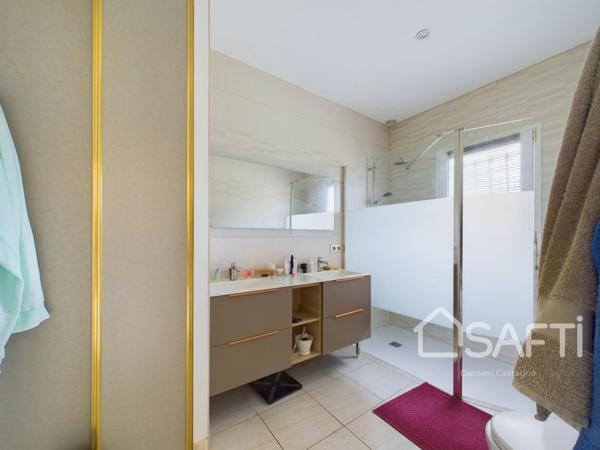 Maison 4 chambres piscine garage