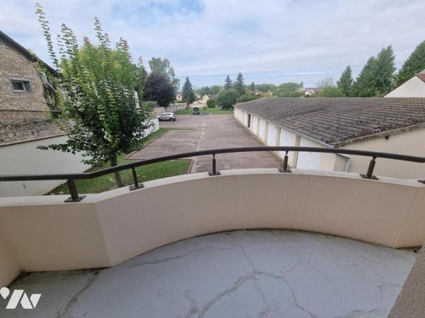 45200 MONTARGIS - BEAU T2 AVEC BALCON
