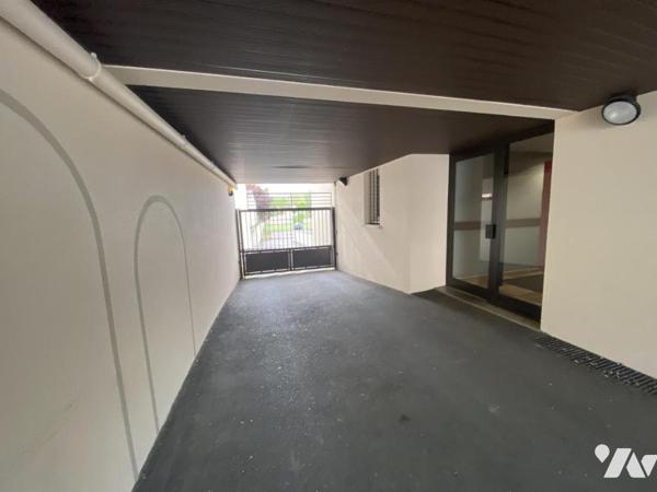 45200 MONTARGIS - BEAU T2 AVEC BALCON