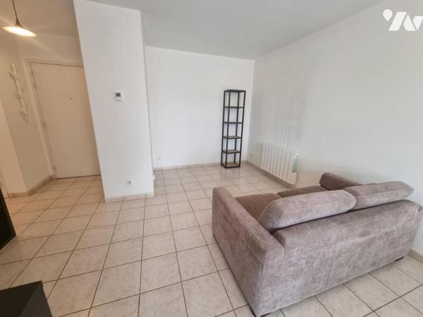 45200 MONTARGIS - BEAU T2 AVEC BALCON