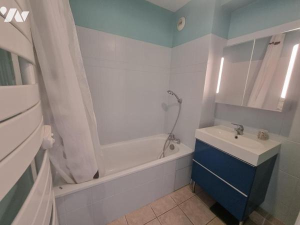 45200 MONTARGIS - BEAU T2 AVEC BALCON