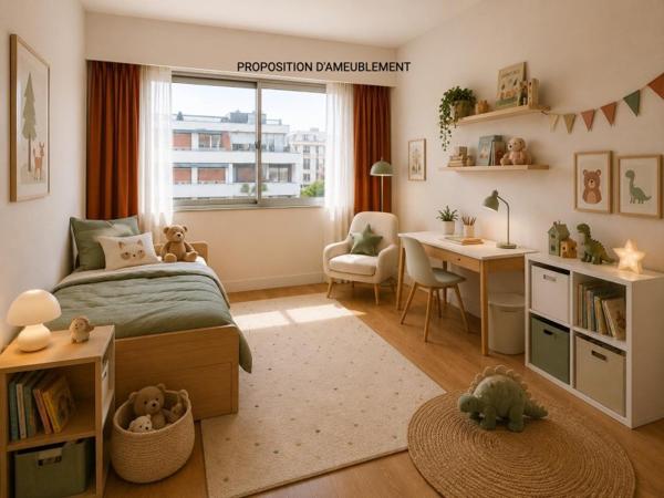 Vente / Appartement T5 à Paris (75018)