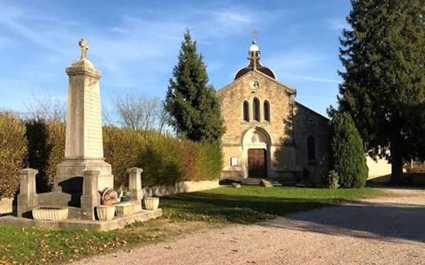 Terrain à vendre    Villieu-Loyes-Mollon