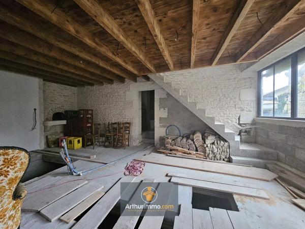 Vente Maison 6 pièces 225 m2 à Arçais