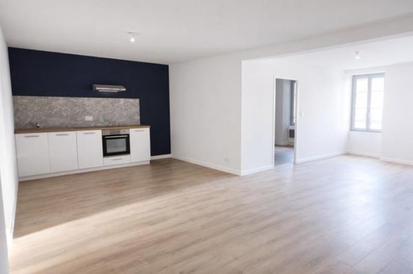 Appartement à louer |                                        Beaulieu-sur-Dordogne |                                        3 pièces  | 72 m²