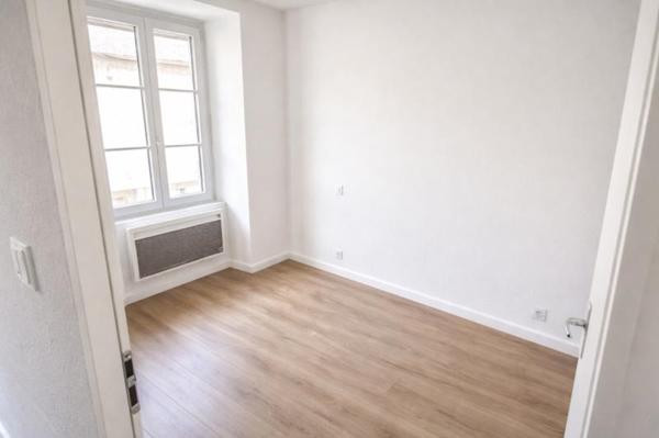 Appartement à louer |                                        Beaulieu-sur-Dordogne |                                        3 pièces  | 72 m²