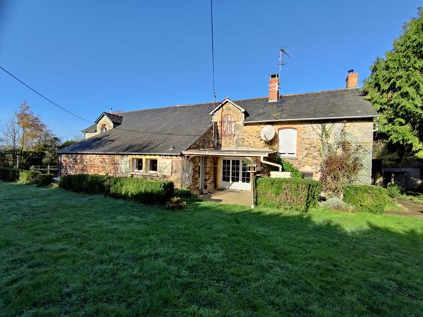 Longère en pierre 150 m² habitable 7 pièces