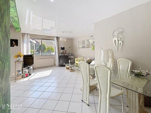 OULLINS - Appartement T4 de 88,26 m² avec balcon, ascenseur, cave et parking – À 3 minutes du centre-ville et