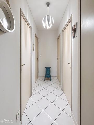 OULLINS - Appartement T4 de 88,26 m² avec balcon, ascenseur, cave et parking – À 3 minutes du centre-ville et