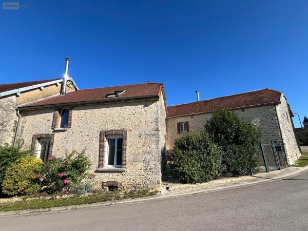 Maison à vendre à Jully-sur-Sarce dans l'Aube (10260), ref : 10361/5822