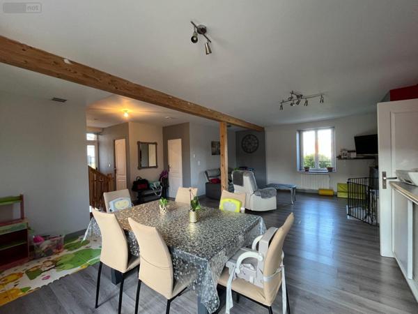 Maison à vendre à Jully-sur-Sarce dans l'Aube (10260), ref : 10361/5822