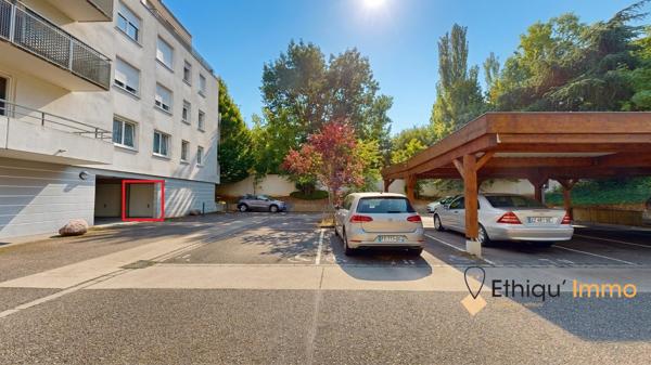 Appartement F3 de 2011 avec balcon et garage