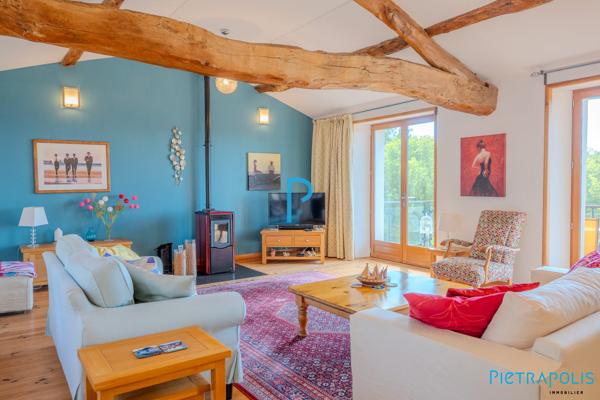 Ancien corps de ferme 191m² à Panissières